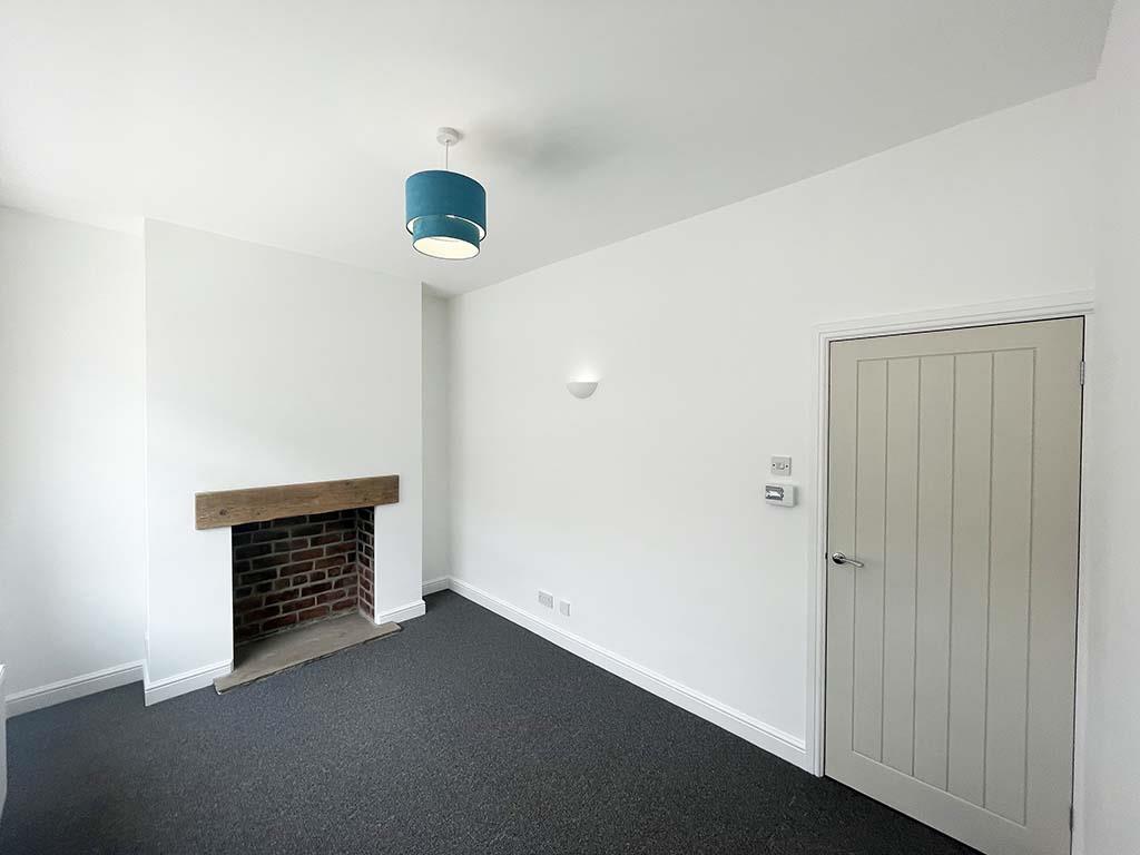 2 bedroom mid terrace house Let Agreed in Barnoldswick - IMG_4852.jpg
